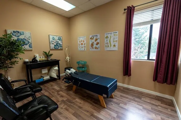Accident Care Chiropractic Picture 8