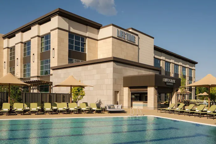 LifeClinic Chiropractic & Rehabilitation - Beaverton, OR Picture 6