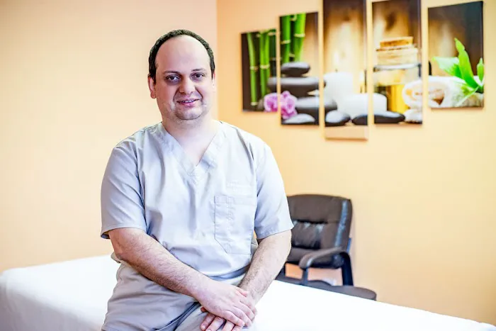 Chiropractic Injury Center Picture 6