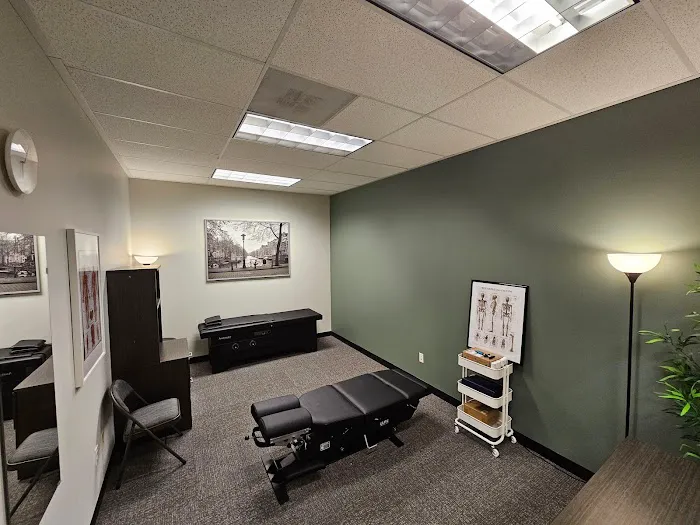 Accident Care Chiropractic Picture 4