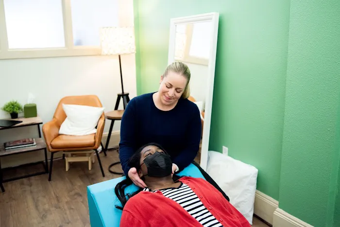 Jewell Chiropractic & Wellness Picture 4