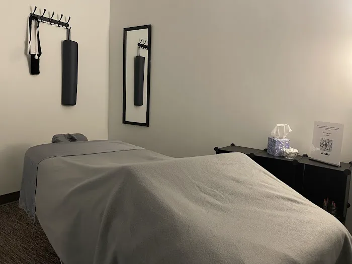 Forward Movement Chiropractic Picture 1