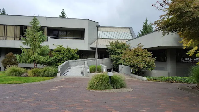 Active Wellness Chiropractic, Dr. Megan DeJana, Dr. Amber Rowald, Dr. Kelsey Hudson Picture 2