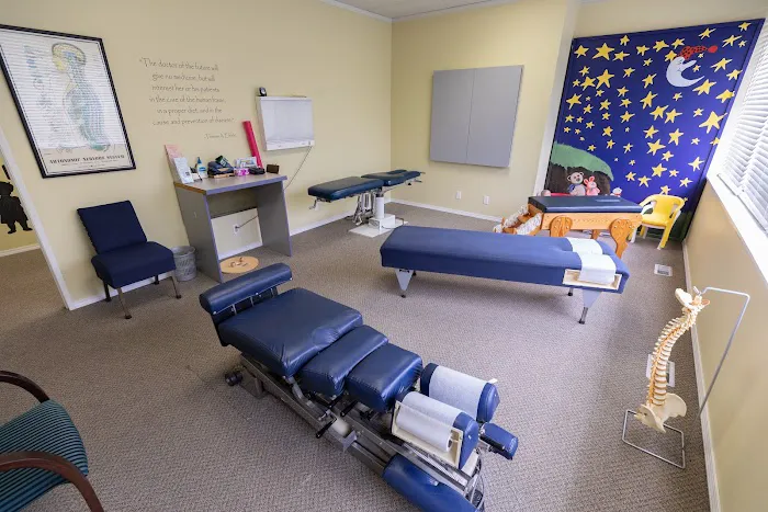 West Hills Chiropractic Clinic Picture 7