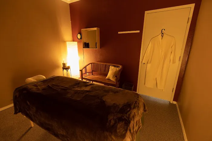 West Hills Chiropractic Clinic Picture 6