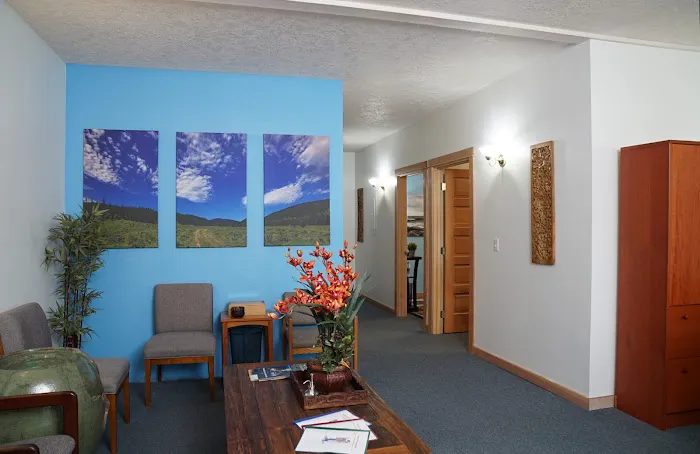 Healing Way Chiropractic Clinic Picture 1