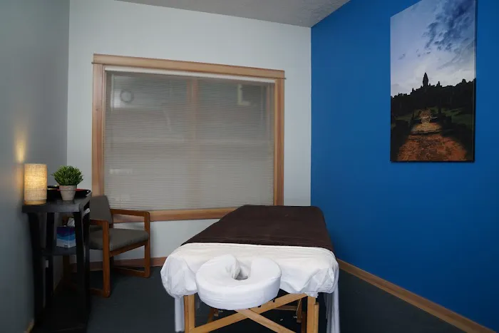 Healing Way Chiropractic Clinic Picture 2