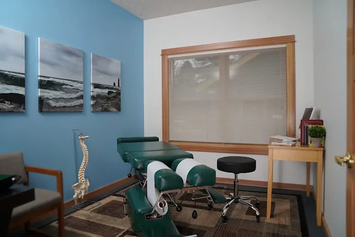 Healing Way Chiropractic Clinic Picture 4