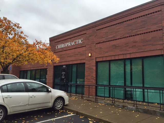 Locke Chiropractic LLC Picture 4