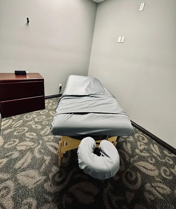 Chiro Care Clinic Picture 7