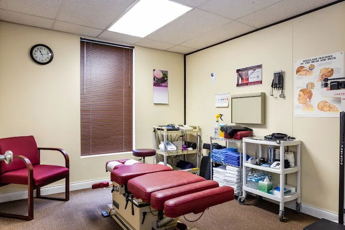 Cardona Chiropractic Clinic Picture 7