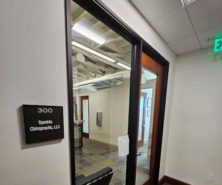 Chiropractor at Symtrio Chiropractic