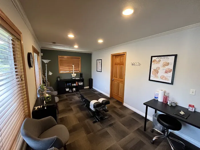 Accident Care Chiropractic Picture 8