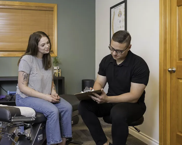 Accident Care Chiropractic Picture 10