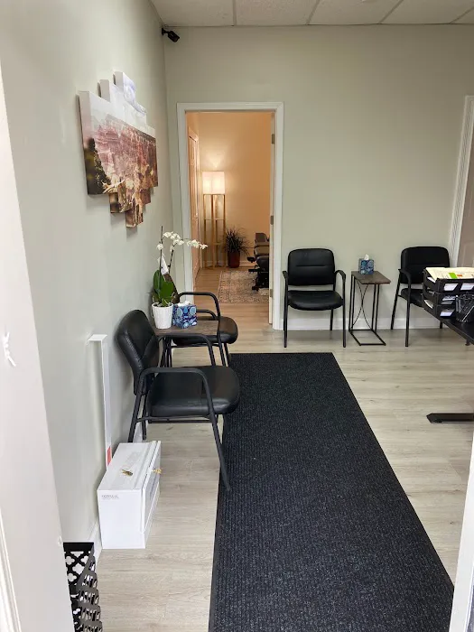 Seven Bridges Chiropractic Picture 9