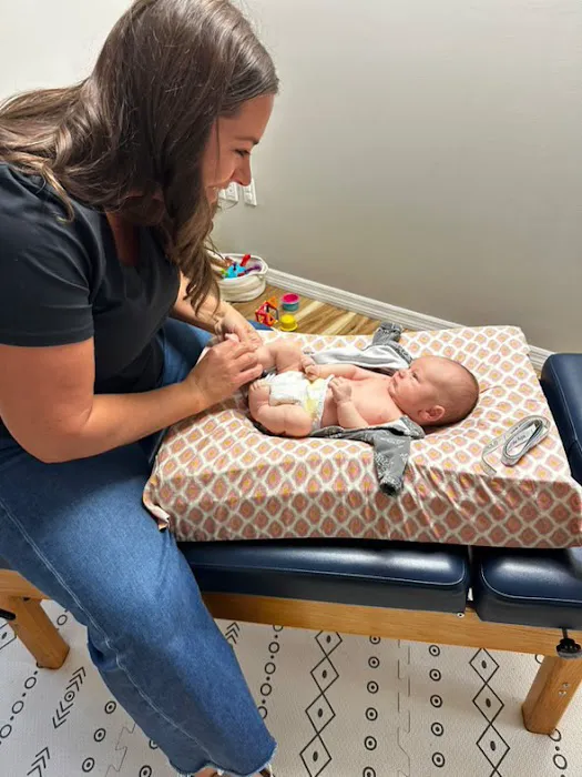 Thrive Family Chiropractic - Jacksonville Pediatric and Prenatal Chiropractors Picture 3