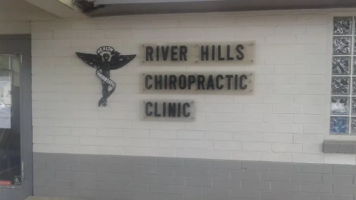 River Hills Chiropractic Clinic Picture 5
