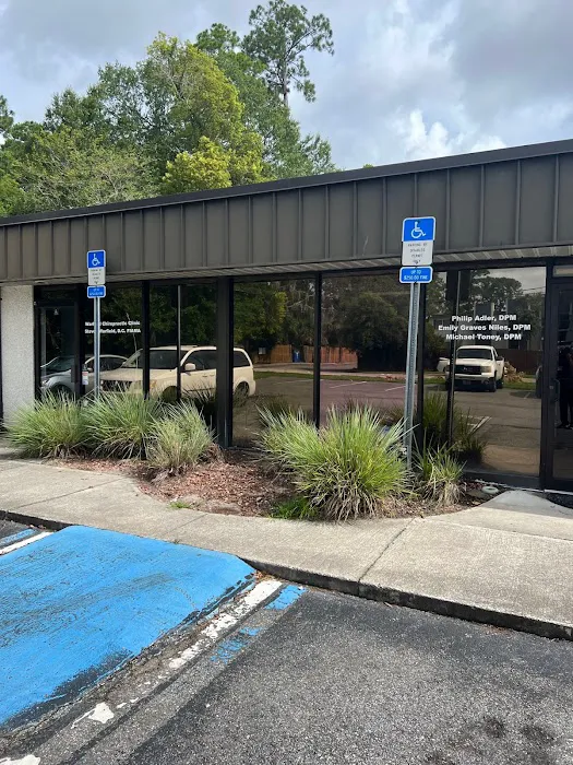 Warfield Chiropractic, LLC Picture 7