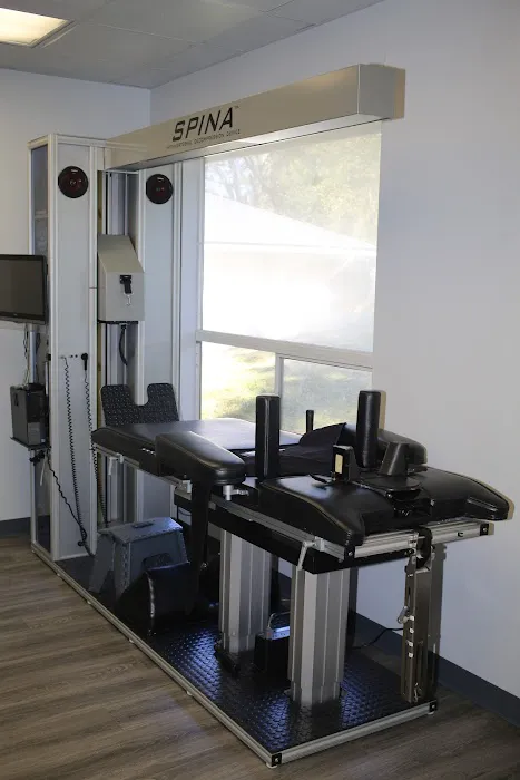 River Hills Chiropractic Clinic & Wellness Center Picture 4