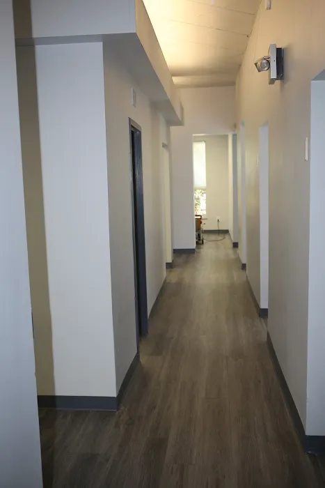 River Hills Chiropractic Clinic & Wellness Center Picture 7