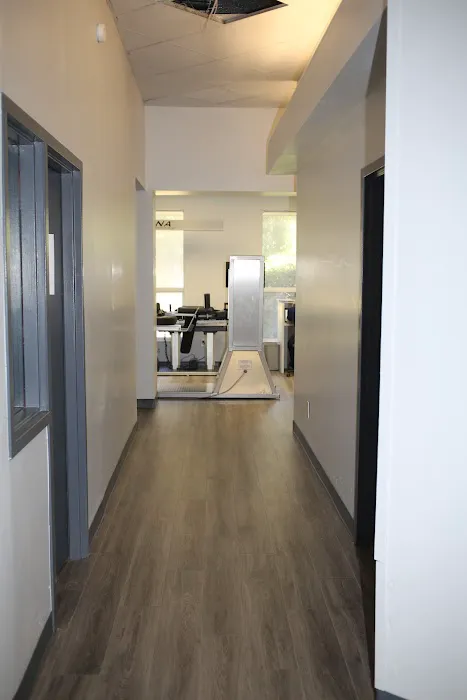 River Hills Chiropractic Clinic & Wellness Center Picture 2