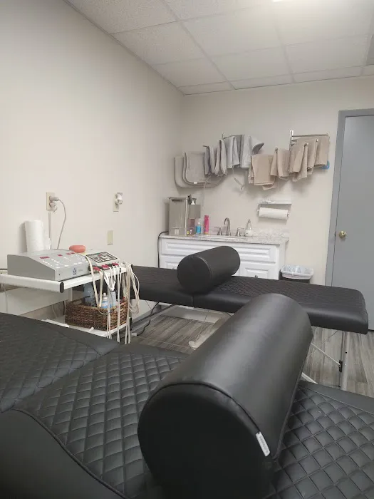 Chiropractic Injury Solutions Picture 2