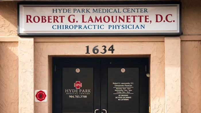 Hyde Park Medical Center Picture 4