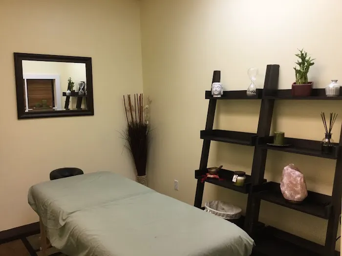 Northside Chiropractic and Alternative Medicine Picture 3