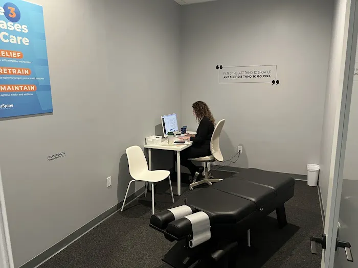 NuSpark Chiropractic & Auto Injury Clinic Picture 4