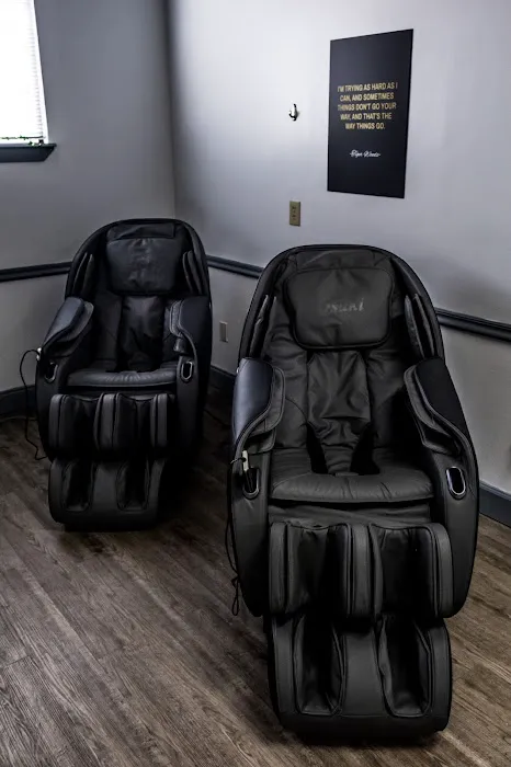 904 Chiropractic & Injury Center - Westside Picture 1