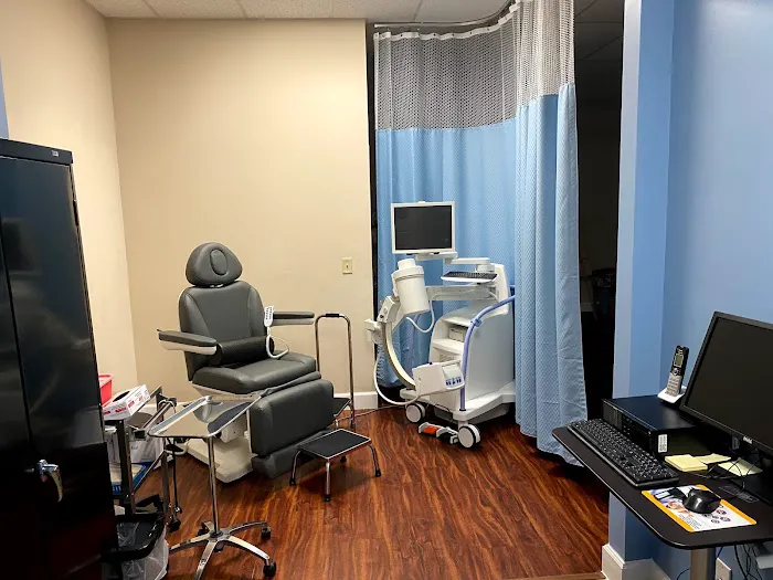 Castelli Chiropractic Center Picture 5