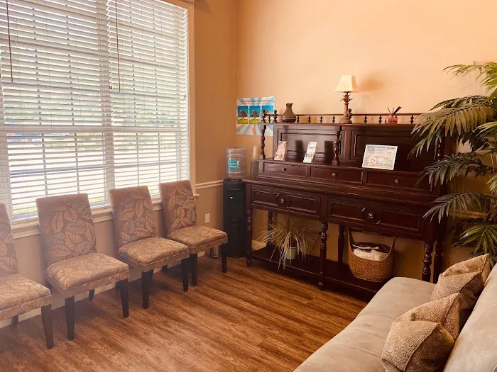 ChiroCure Health Center: Dr. Emilio Cosio Picture 10