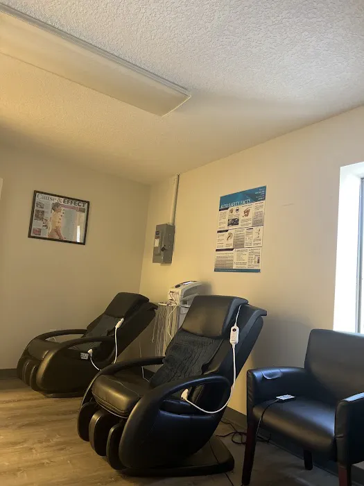 Chiropractic Injury Solutions Picture 1