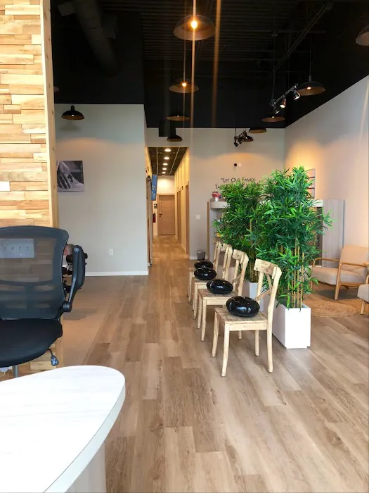 100% Chiropractic - Jacksonville Picture 2