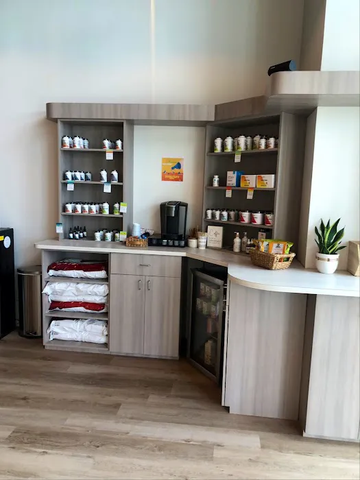 100% Chiropractic - Jacksonville Picture 1