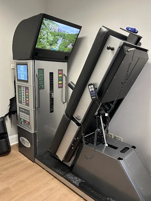 SpineWell Disc & Joint Centers - Baymeadows Picture 7