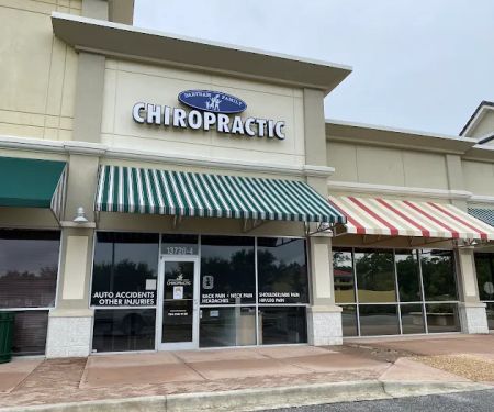 Chiropractor 4 Pain Relief
