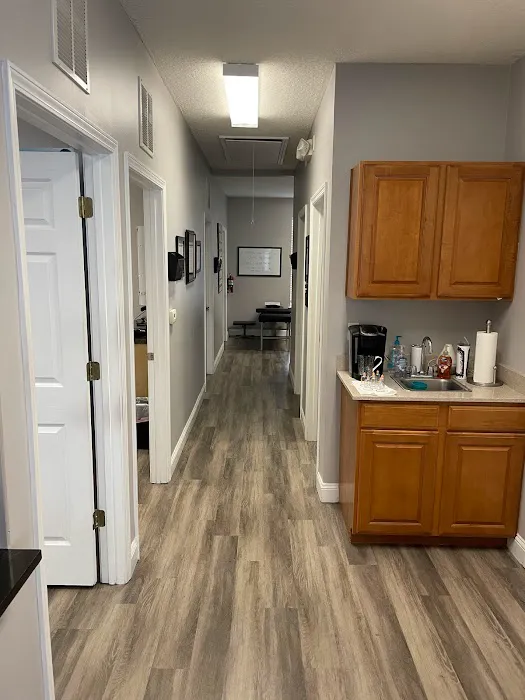 Railing Chiropractic & Acupuncture Picture 9