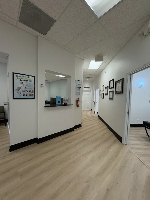 Village Chiropractic Center Picture 9