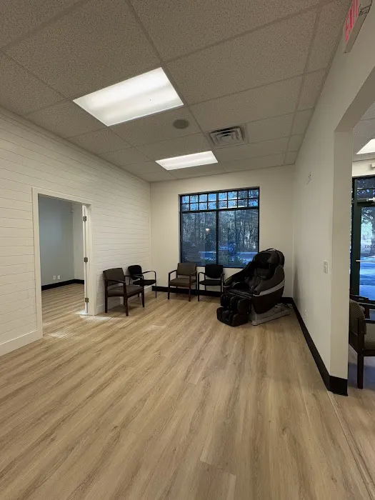 Village Chiropractic Center Picture 10