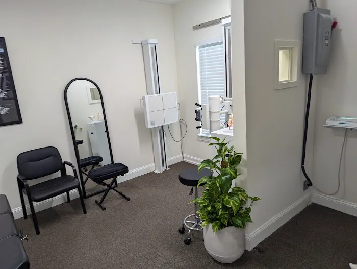 Innovo Chiropractic Picture 9