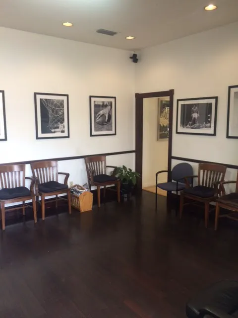 Pain Relief Centre: Chiropractic Care Picture 5