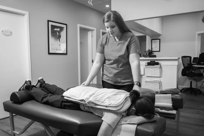 Pain Relief Centre: Chiropractic Care Picture 10
