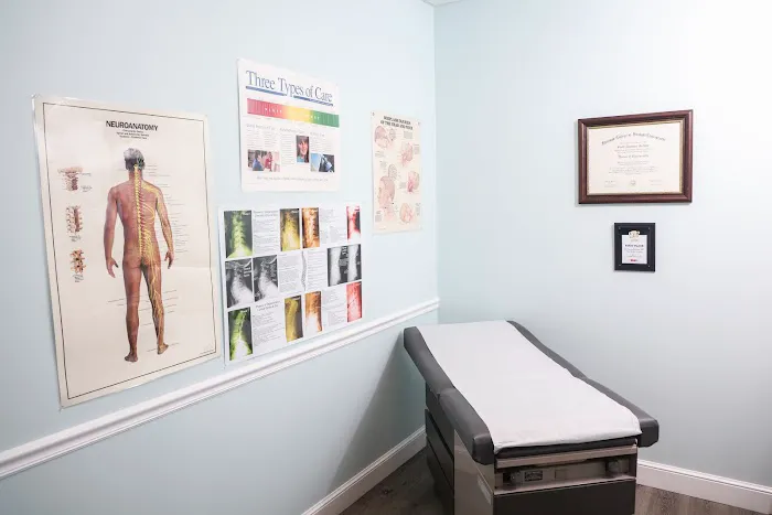Pain Relief Centre: Chiropractic Care Picture 3