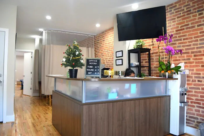 Highland Chiropractic Center - Baltimore, clinica de accidente de auto Picture 5