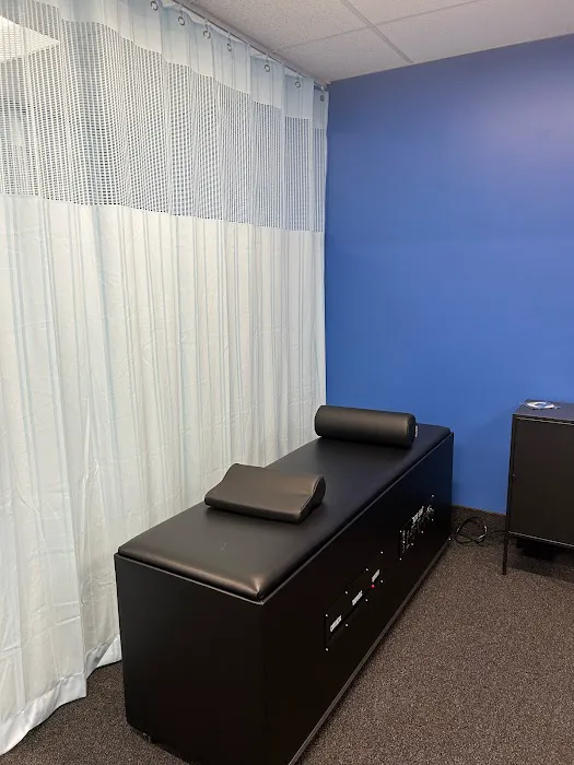 Blue Care Chiropractic (Clinica de Accidentes Automovilisticos) Picture 3
