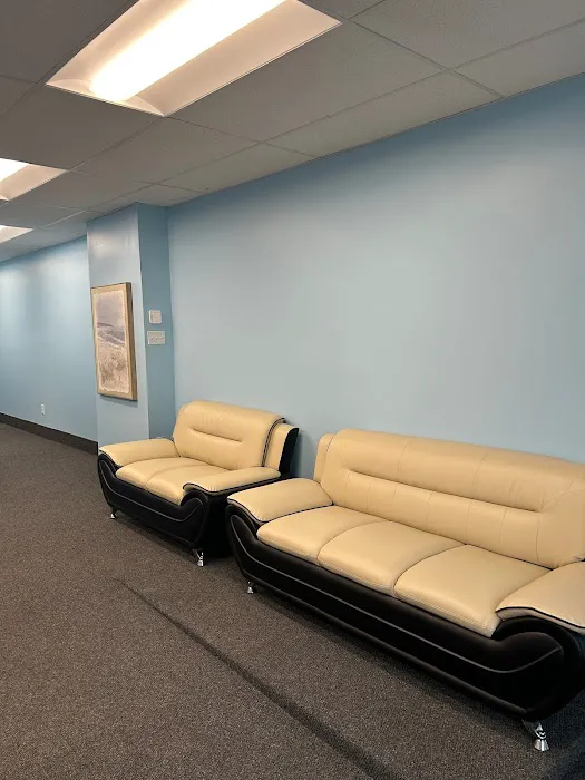 Blue Care Chiropractic (Clinica de Accidentes Automovilisticos) Picture 7