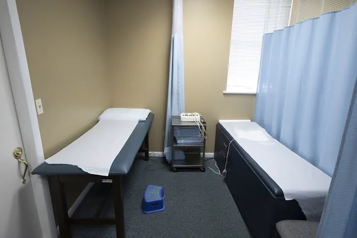 Mid-Atlantic Spinal Rehab & Chiropractic - Erdman Picture 5