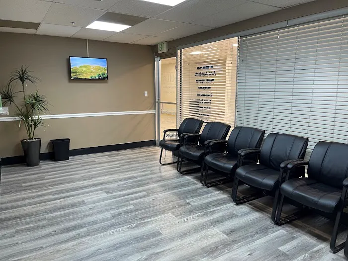 Mid-Atlantic Spinal Rehab & Chiropractic - Mondawmin Mall Picture 2