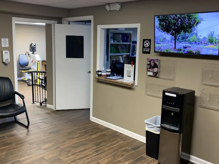 Mid-Atlantic Spinal Rehab & Chiropractic NW Baltimore - Pikesville Picture 3